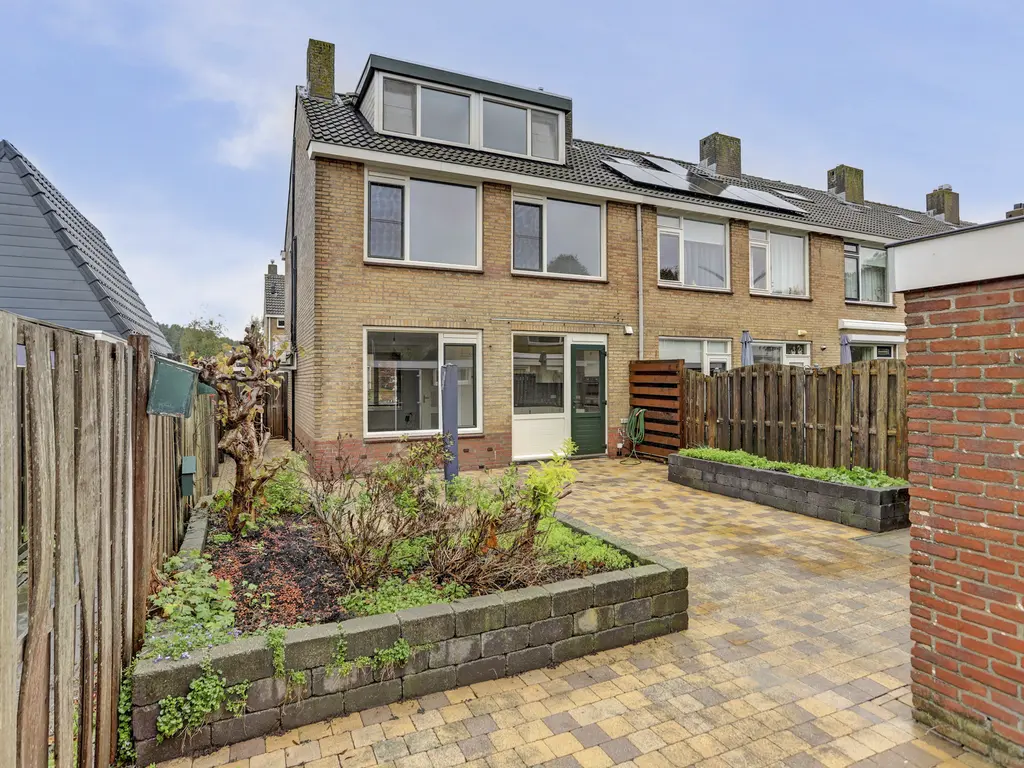 Beresteinweg 2, GEERVLIET