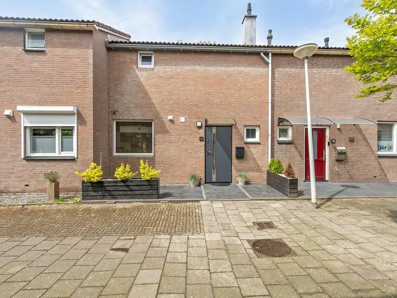 Gruttohoek 10, Spijkenisse