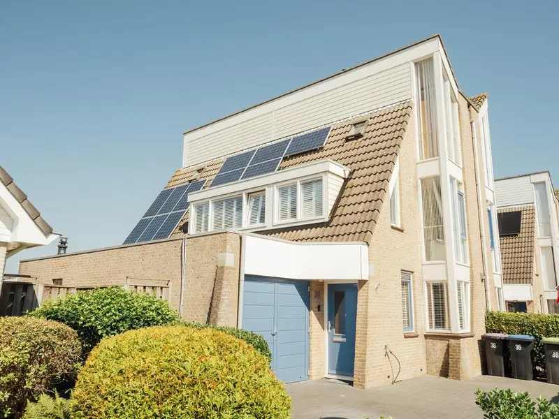 Annette Versluys-Poelmanstraat 36, Spijkenisse