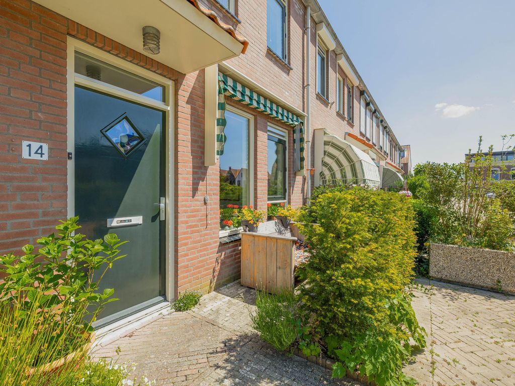 Menno van Coehoornpad 14, BRIELLE