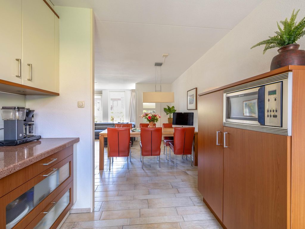 Menno van Coehoornpad 14, BRIELLE