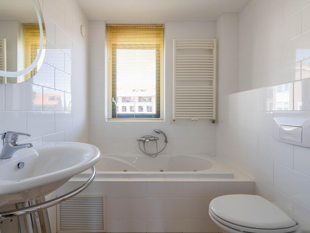 Menno van Coehoornpad 14, BRIELLE