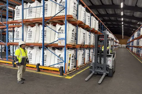 Heftruckveiligheid verbeteren: slimme manieren om ongevallen te voorkomen