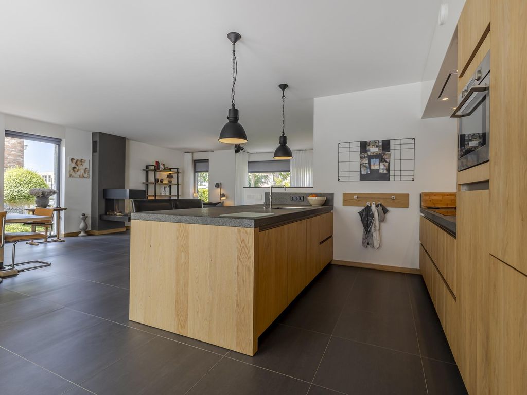 Kramsvogel 22, HARDINXVELD-GIESSENDAM