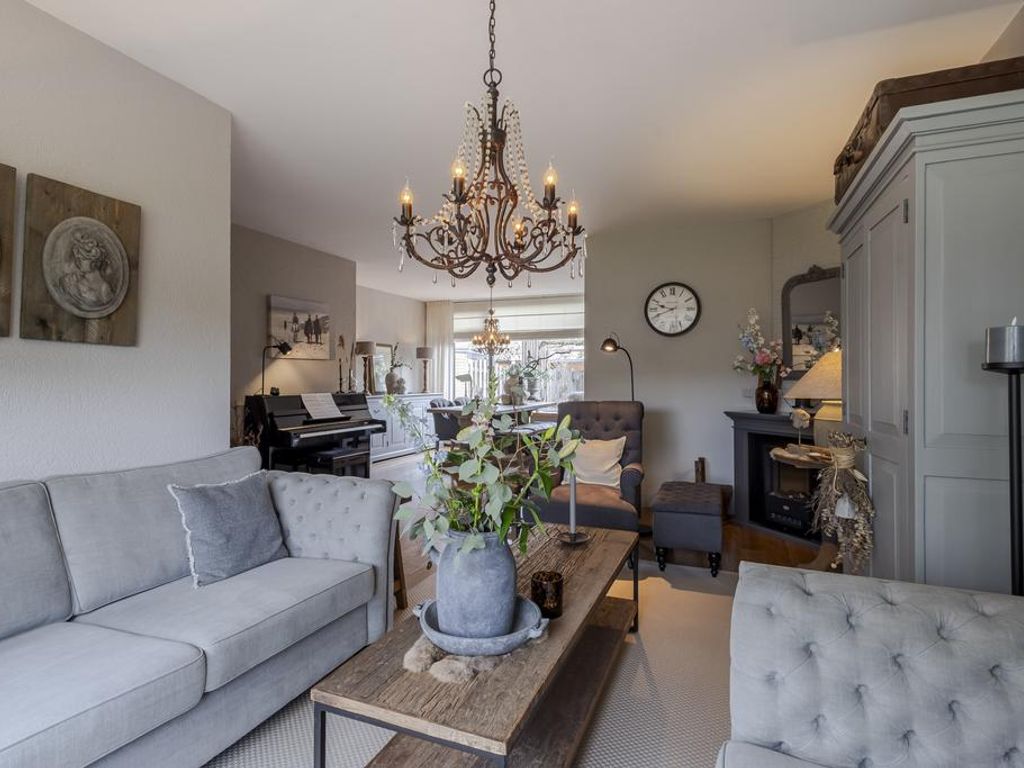 Rembrandtlaan 75, PAPENDRECHT