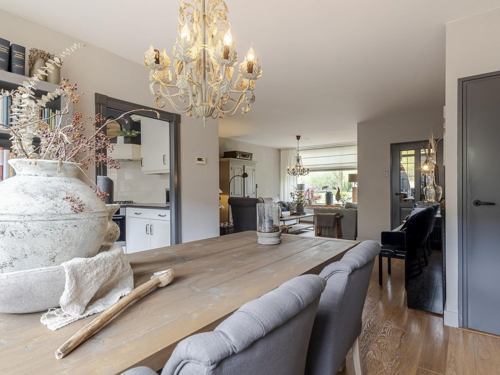 Rembrandtlaan 75, PAPENDRECHT