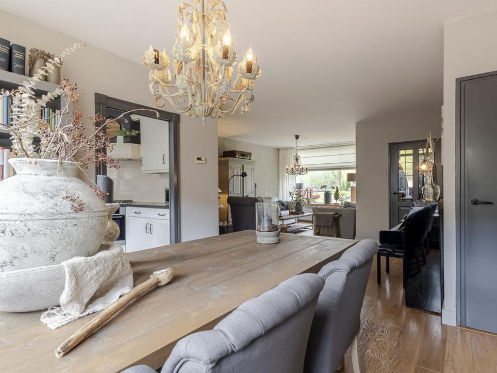 Rembrandtlaan 75, PAPENDRECHT