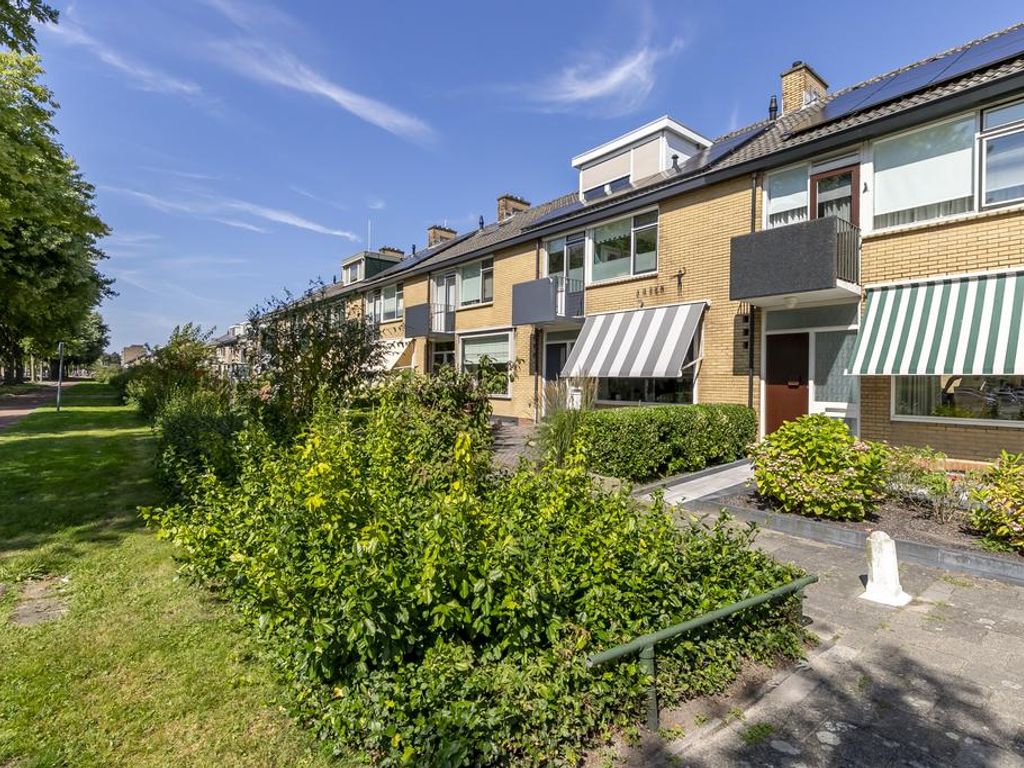 Rembrandtlaan 75, PAPENDRECHT