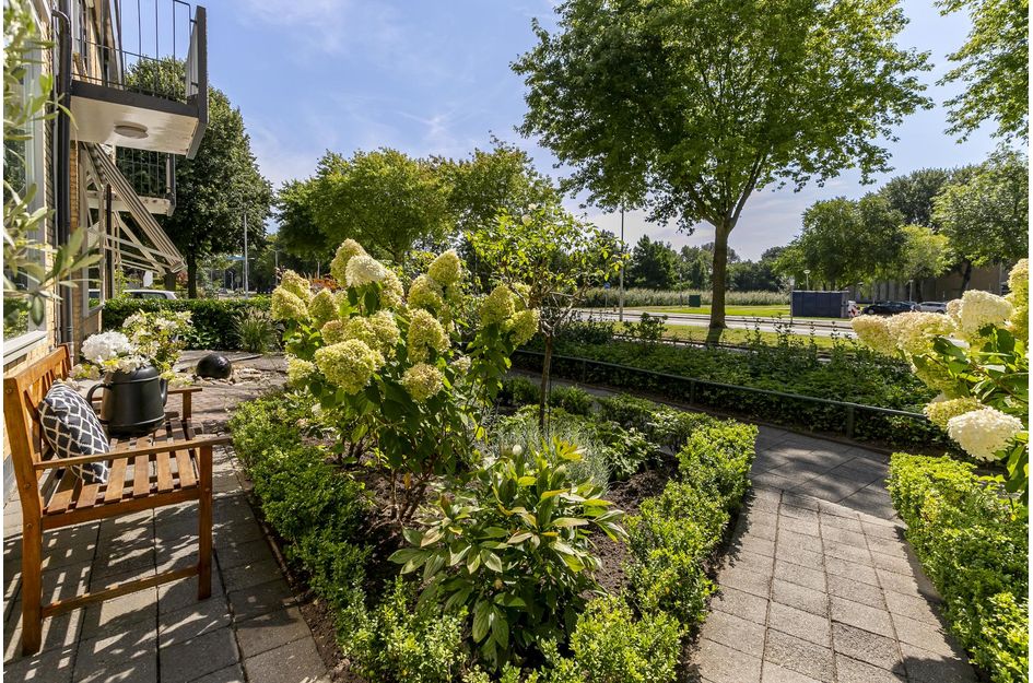 Rembrandtlaan 75