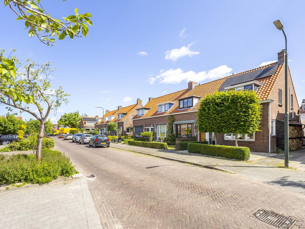 Prins Hendrikstraat 10, HARDINXVELD-GIESSENDAM