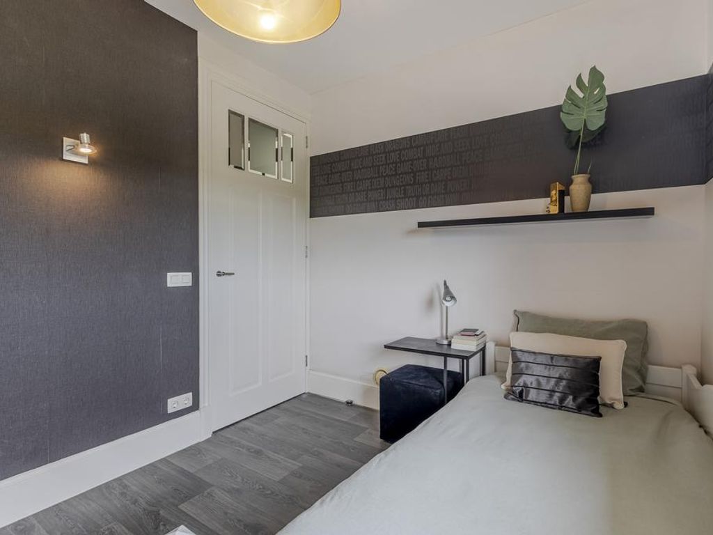 Rivierdijk 39, HARDINXVELD-GIESSENDAM