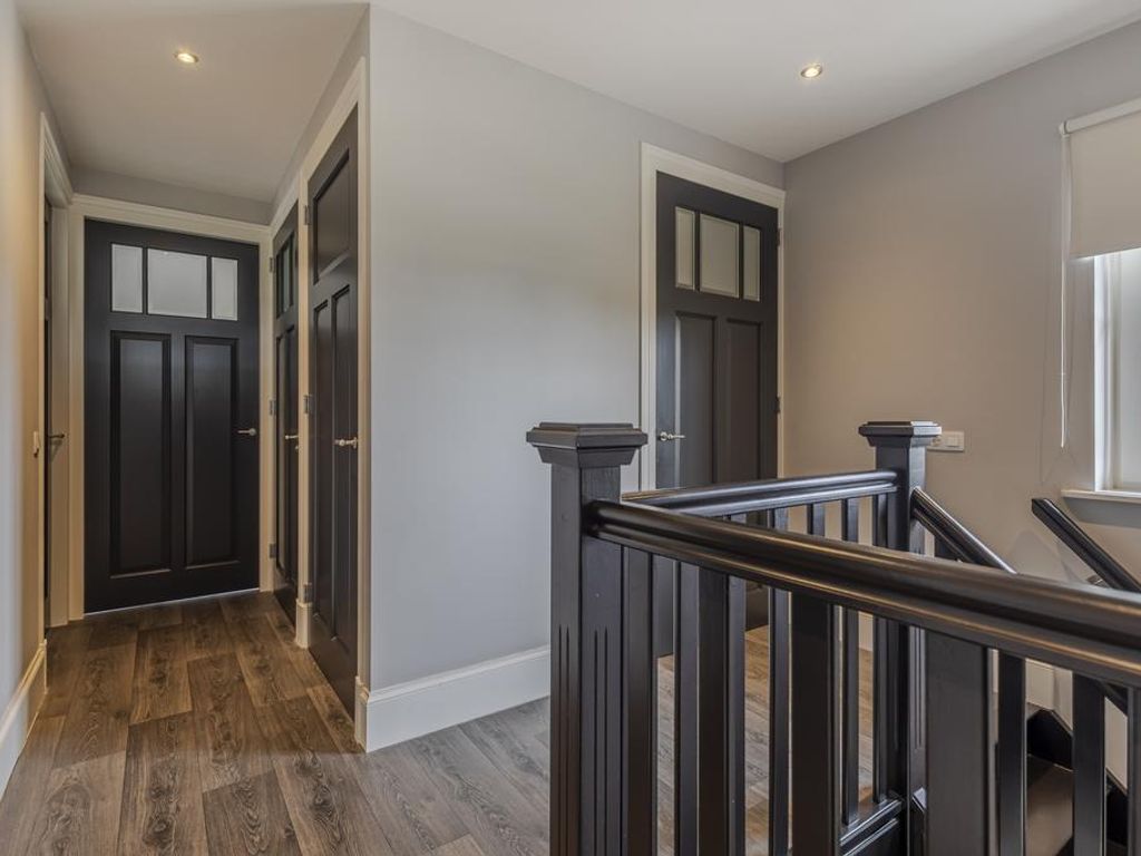 Rivierdijk 39, HARDINXVELD-GIESSENDAM