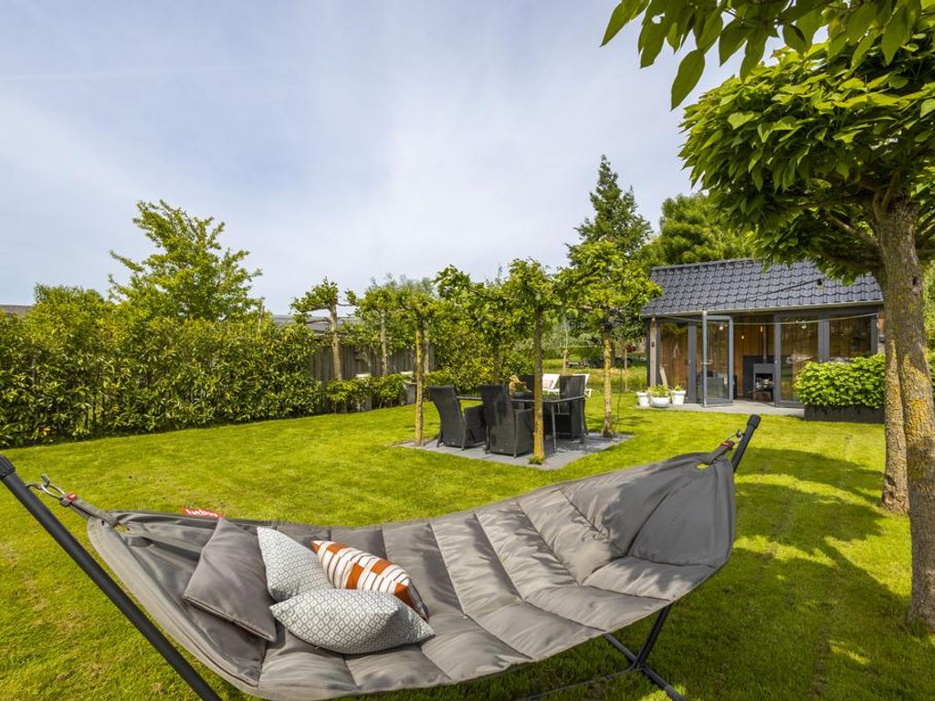 Rivierdijk 39, HARDINXVELD-GIESSENDAM