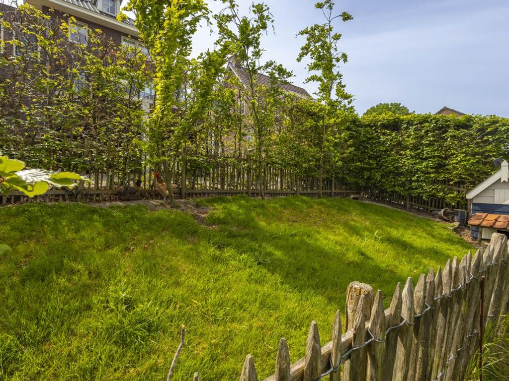 Rivierdijk 39, HARDINXVELD-GIESSENDAM