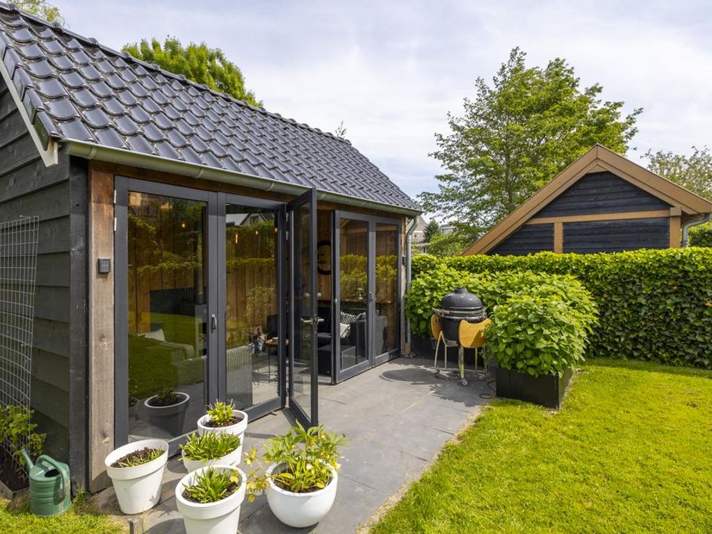 Rivierdijk 39, HARDINXVELD-GIESSENDAM