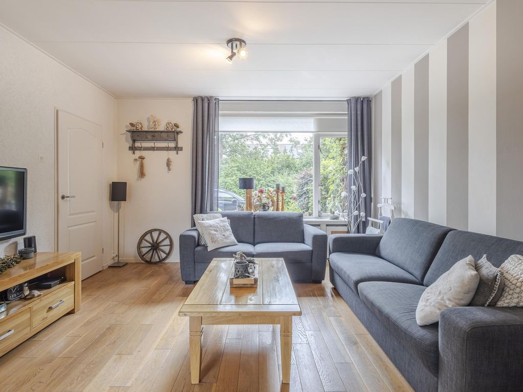 Groot Veldsweer 56, HARDINXVELD-GIESSENDAM
