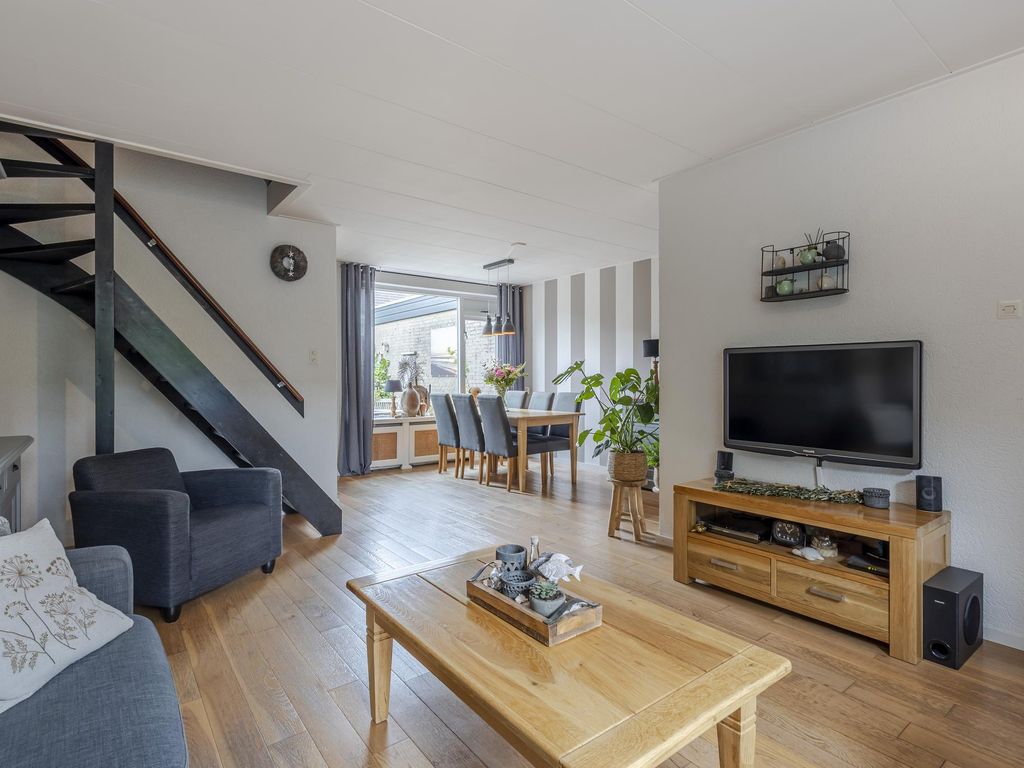 Groot Veldsweer 56, HARDINXVELD-GIESSENDAM