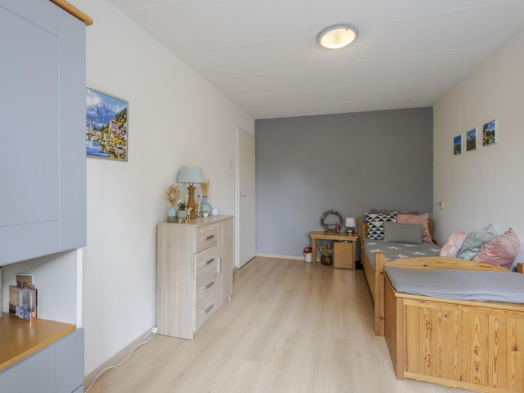 Groot Veldsweer 56, HARDINXVELD-GIESSENDAM