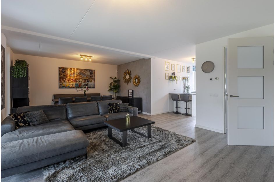 Uranusstraat 22