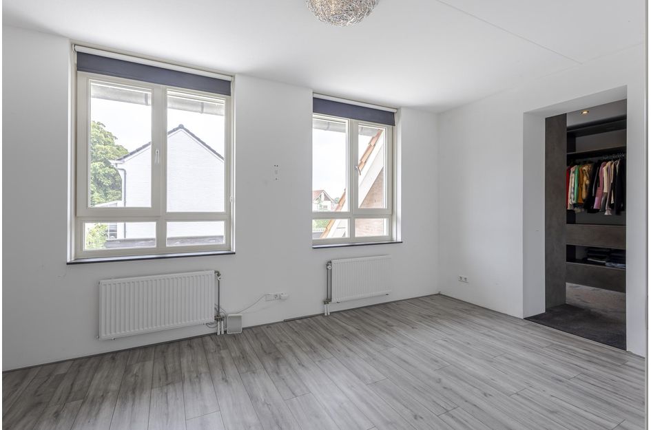 Uranusstraat 22