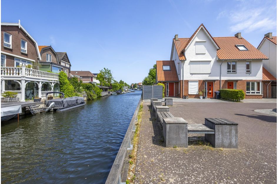 Uranusstraat 22