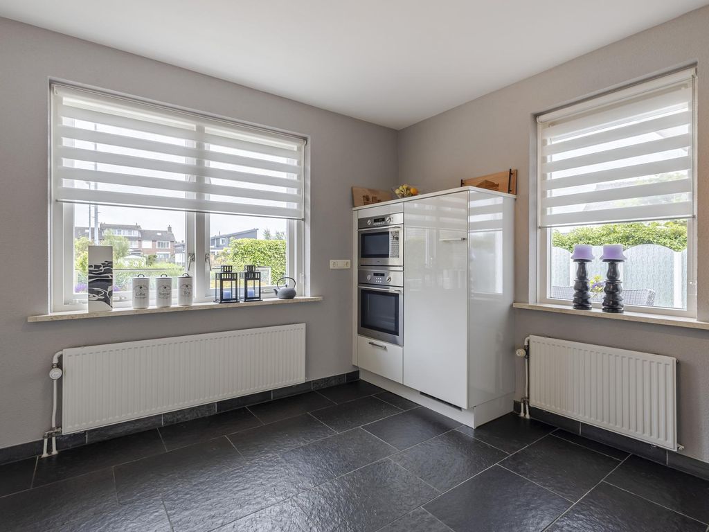 Tiendweg 30, Hardinxveld-Giessendam