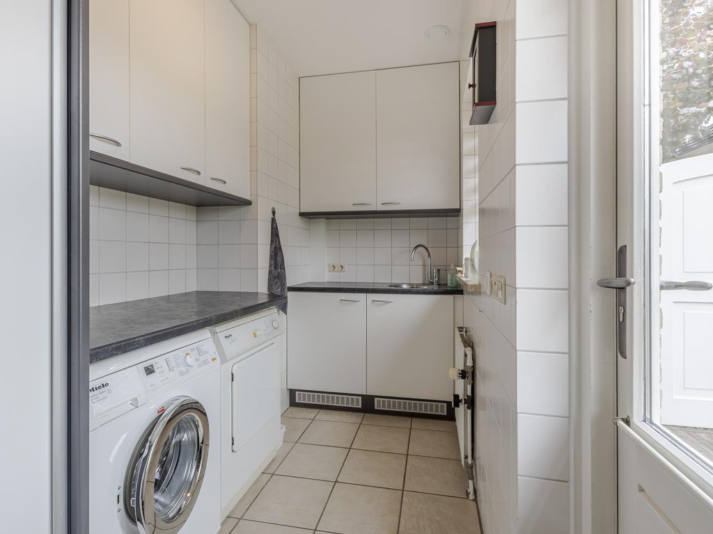 Tiendweg 30, Hardinxveld-Giessendam