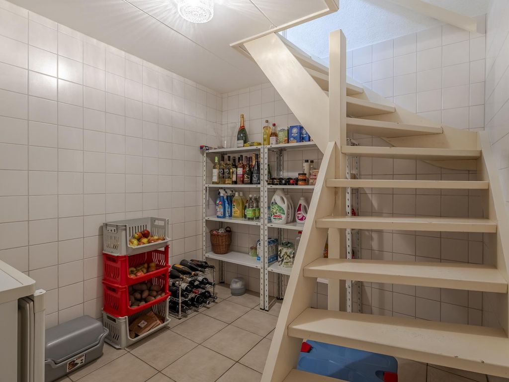 Tiendweg 30, Hardinxveld-Giessendam