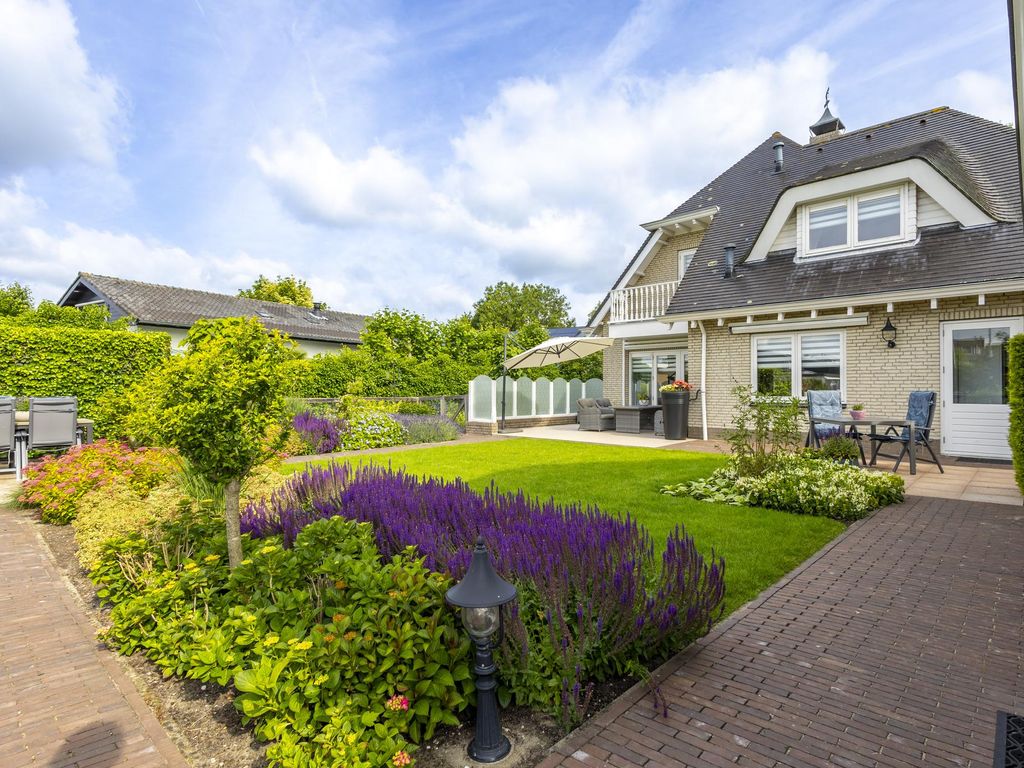 Tiendweg 30, Hardinxveld-Giessendam