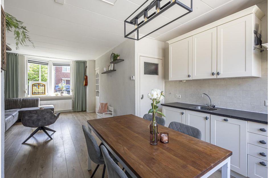 Prins Hendrikstraat 35