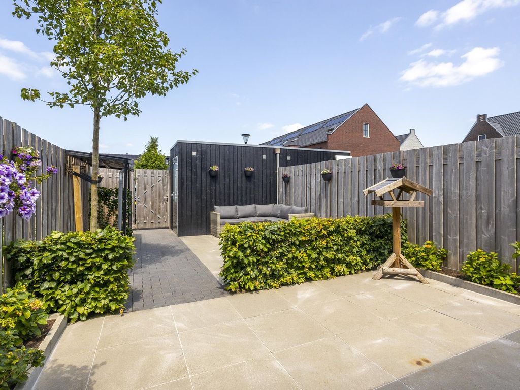 Brederode 10, Hardinxveld-Giessendam