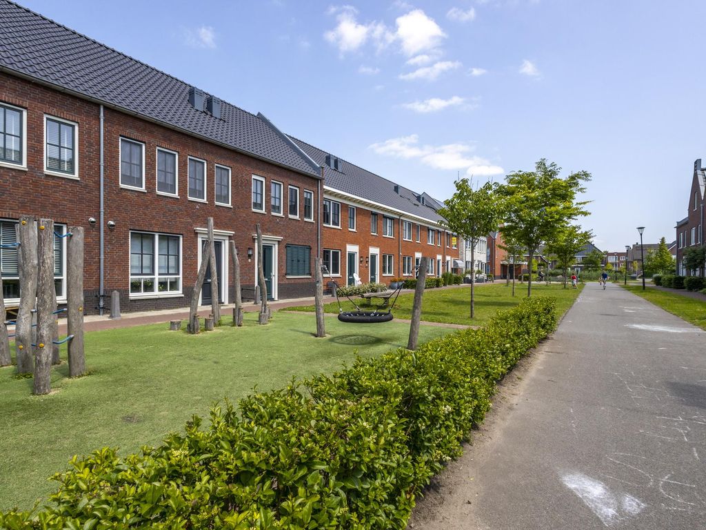 Brederode 10, Hardinxveld-Giessendam