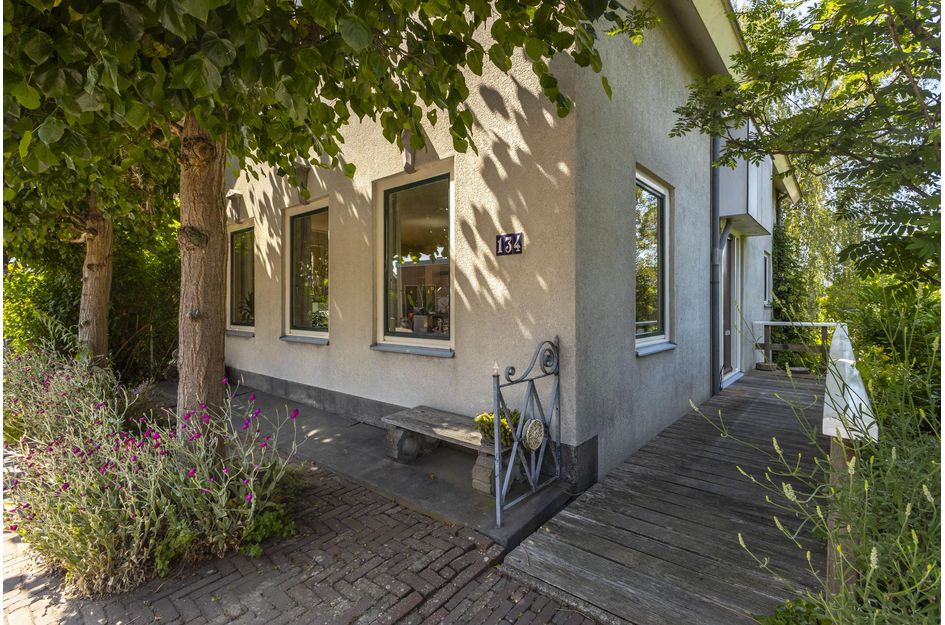 Buitendams 134