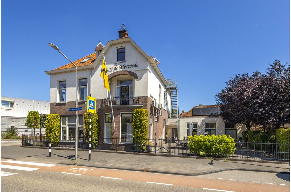 Oranjestraat 1