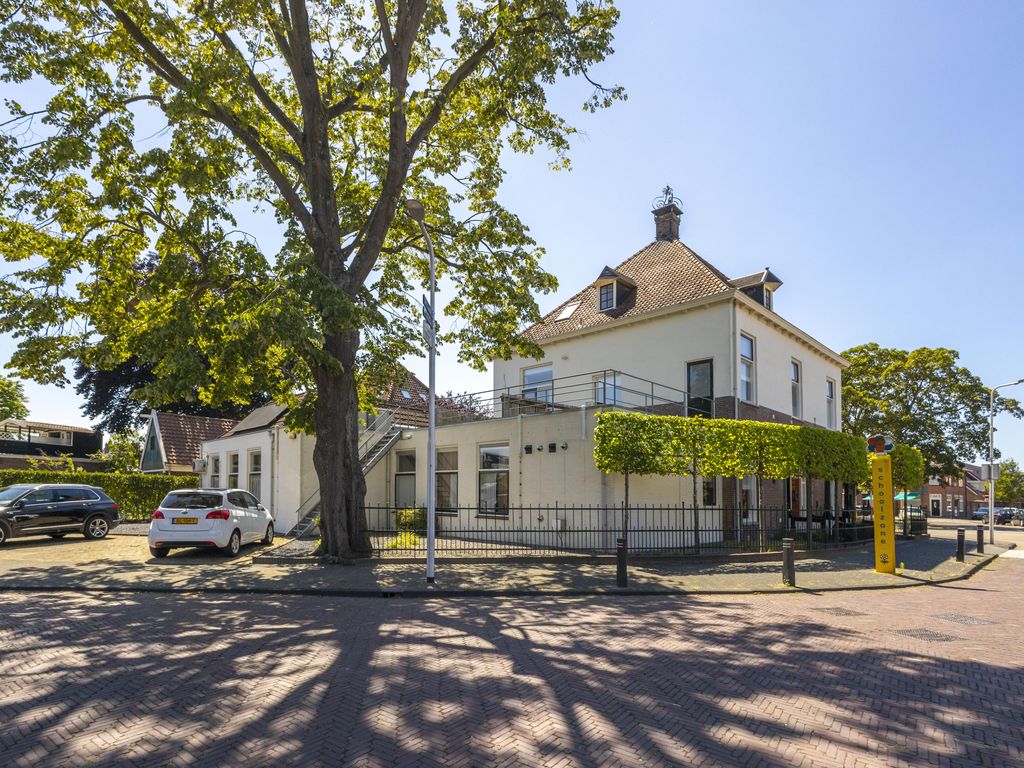 Oranjestraat 1, Sliedrecht