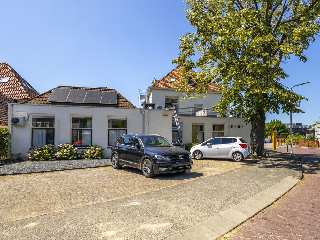 Oranjestraat 1, Sliedrecht