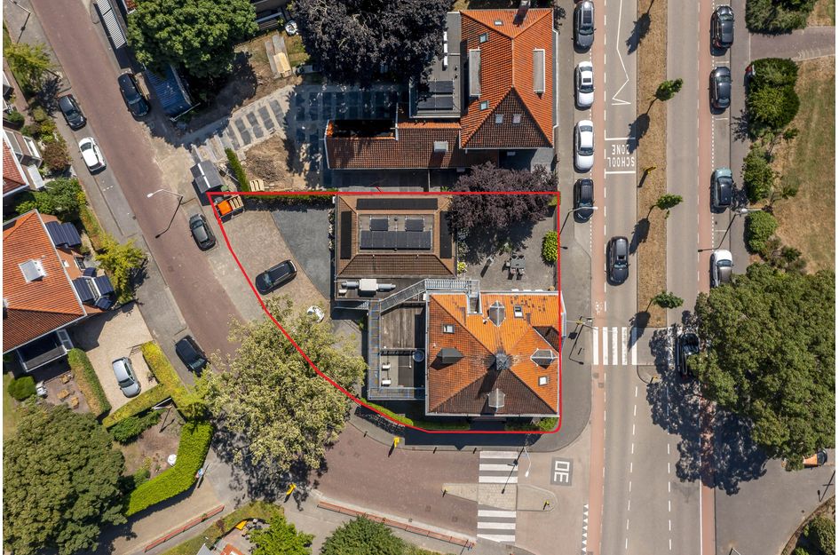 Oranjestraat 1