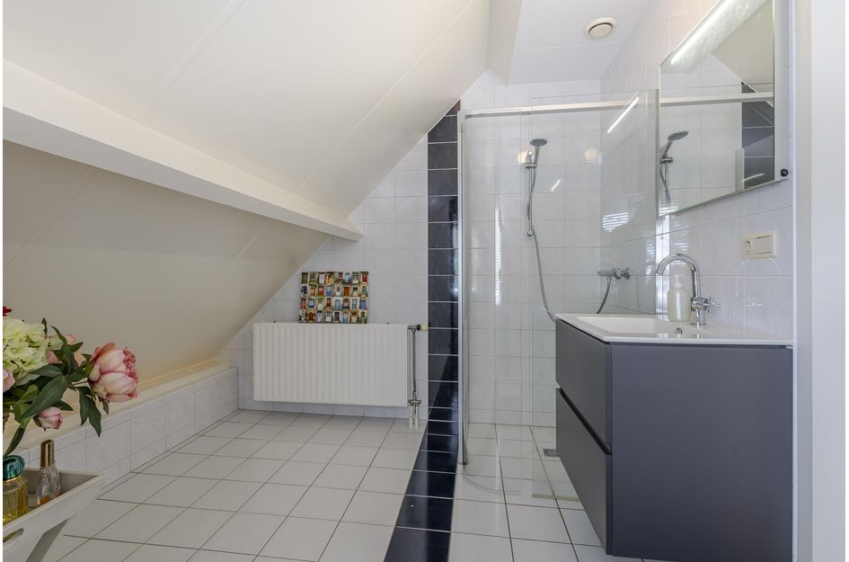 Roerdompstraat 27