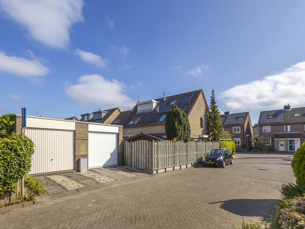 Van Asperenstraat 9, HARDINXVELD-GIESSENDAM