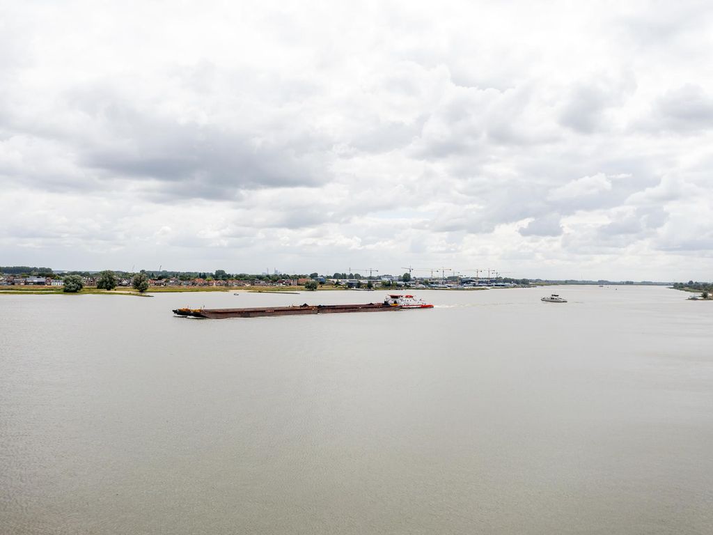 Rivierdijk 199, HARDINXVELD-GIESSENDAM