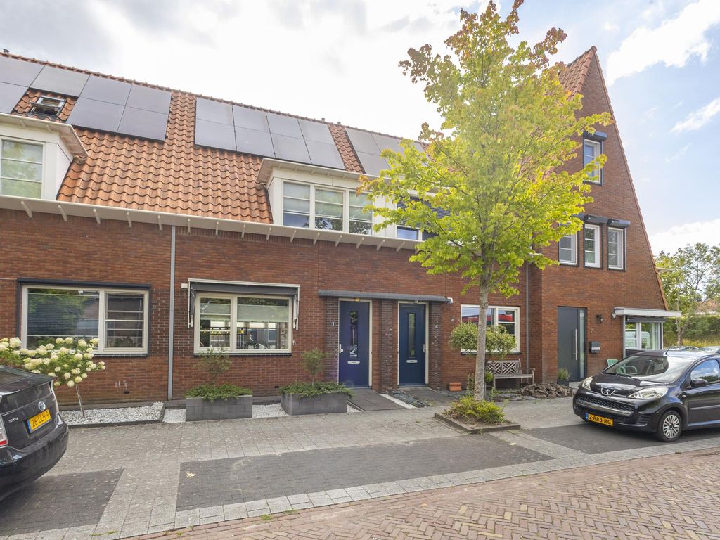 Frederikstraat 6, HARDINXVELD-GIESSENDAM