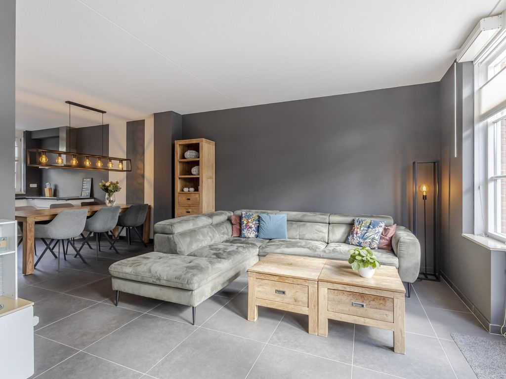 Frederikstraat 6, HARDINXVELD-GIESSENDAM