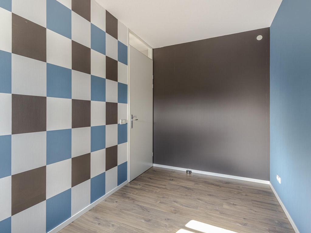 Frederikstraat 6, HARDINXVELD-GIESSENDAM