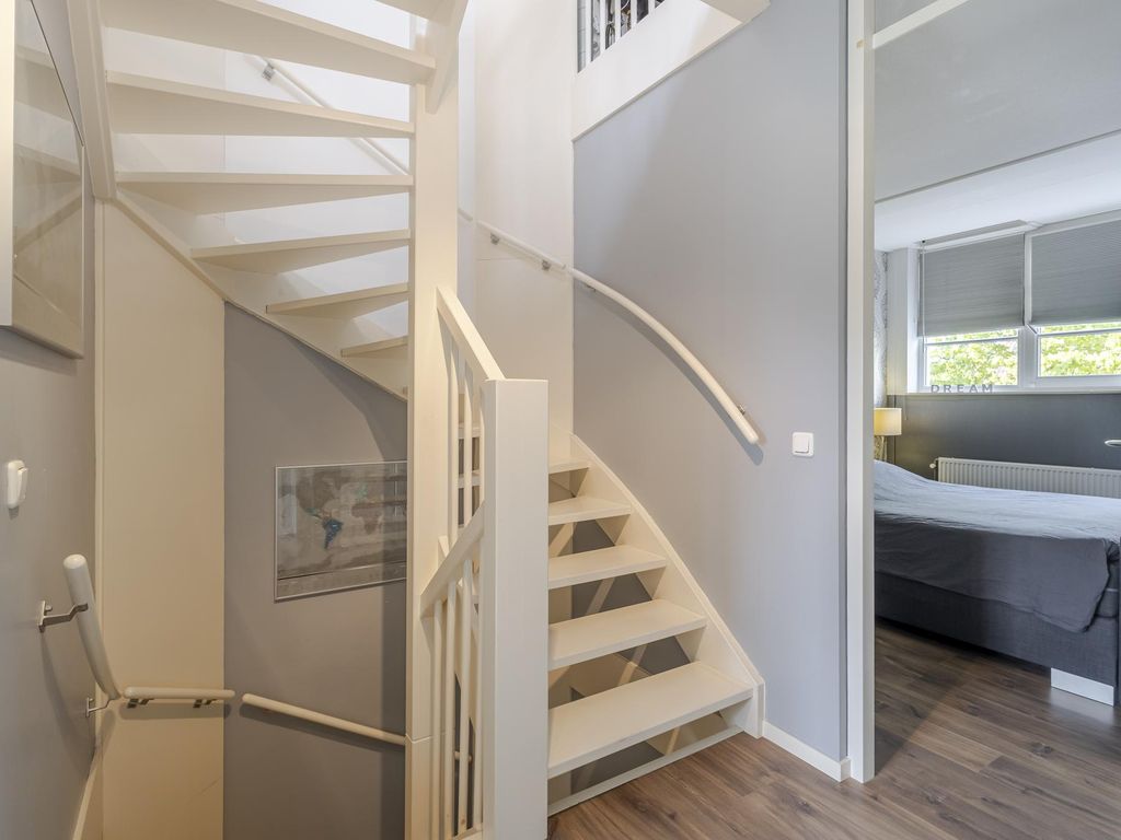 Frederikstraat 6, HARDINXVELD-GIESSENDAM