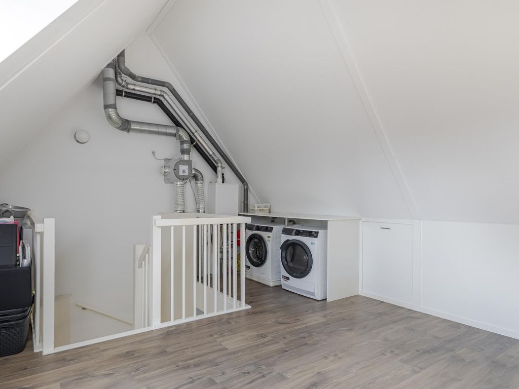 Frederikstraat 6, HARDINXVELD-GIESSENDAM