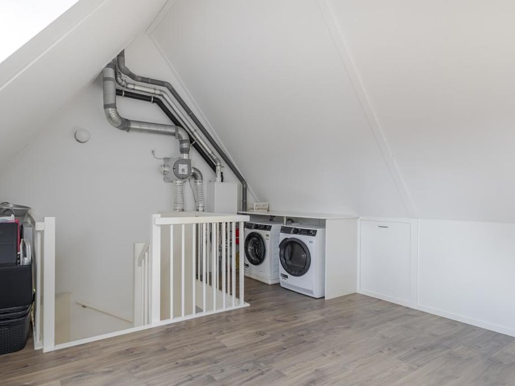 Frederikstraat 6, HARDINXVELD-GIESSENDAM