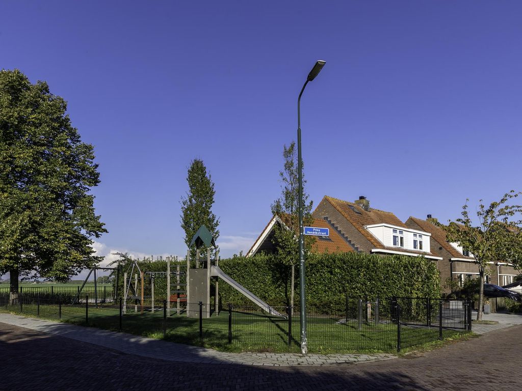 Frederikstraat 6, HARDINXVELD-GIESSENDAM