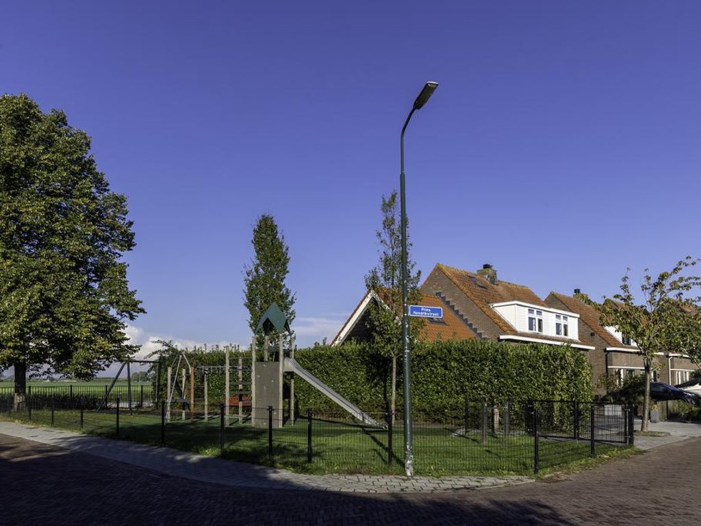Frederikstraat 6, HARDINXVELD-GIESSENDAM
