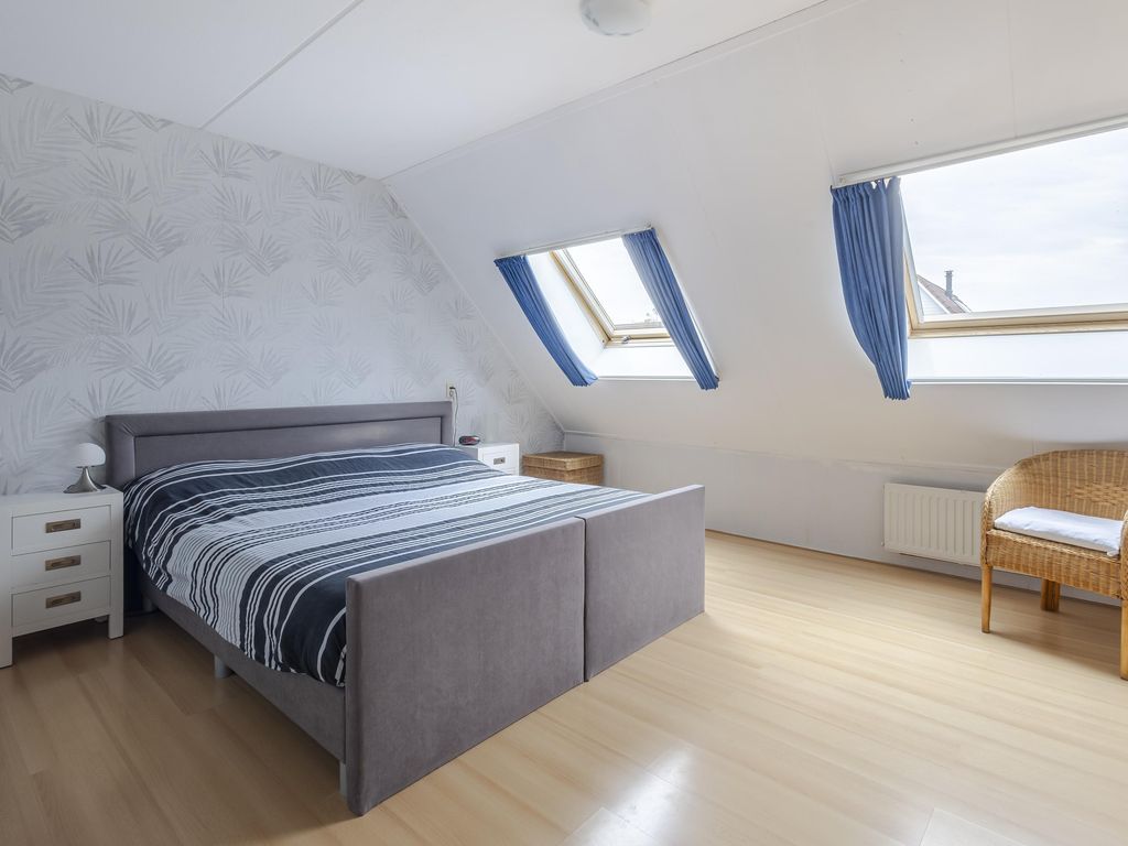 Breedewaij 24, Hardinxveld-Giessendam