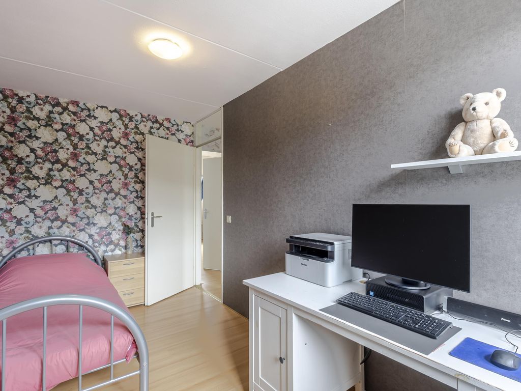 Breedewaij 24, Hardinxveld-Giessendam